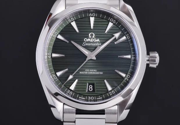 欧米茄手表表盘倾斜，专业修复守护时尚秋千（图）