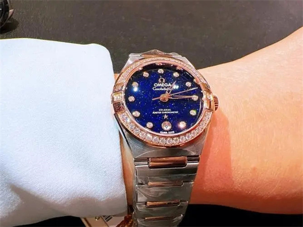 欧米茄表壳损坏原因解析(手表保养与维修知识)(图) 欧米茄表壳损坏原因解析(手表保养与维修知识)(图)