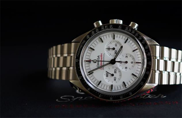 精准时光：揭秘欧米茄走快问题及应对策略（图）