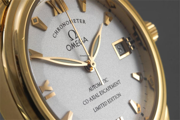 欧米茄手表表带褪色？一文教你轻松解决，焕新如初！（图）