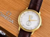 揭秘：欧米茄手表表盘锈迹去除，焕发时光魅力