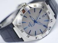 解锁腕表保养新技能：欧米茄手表进灰后的专业清洁与修复方法